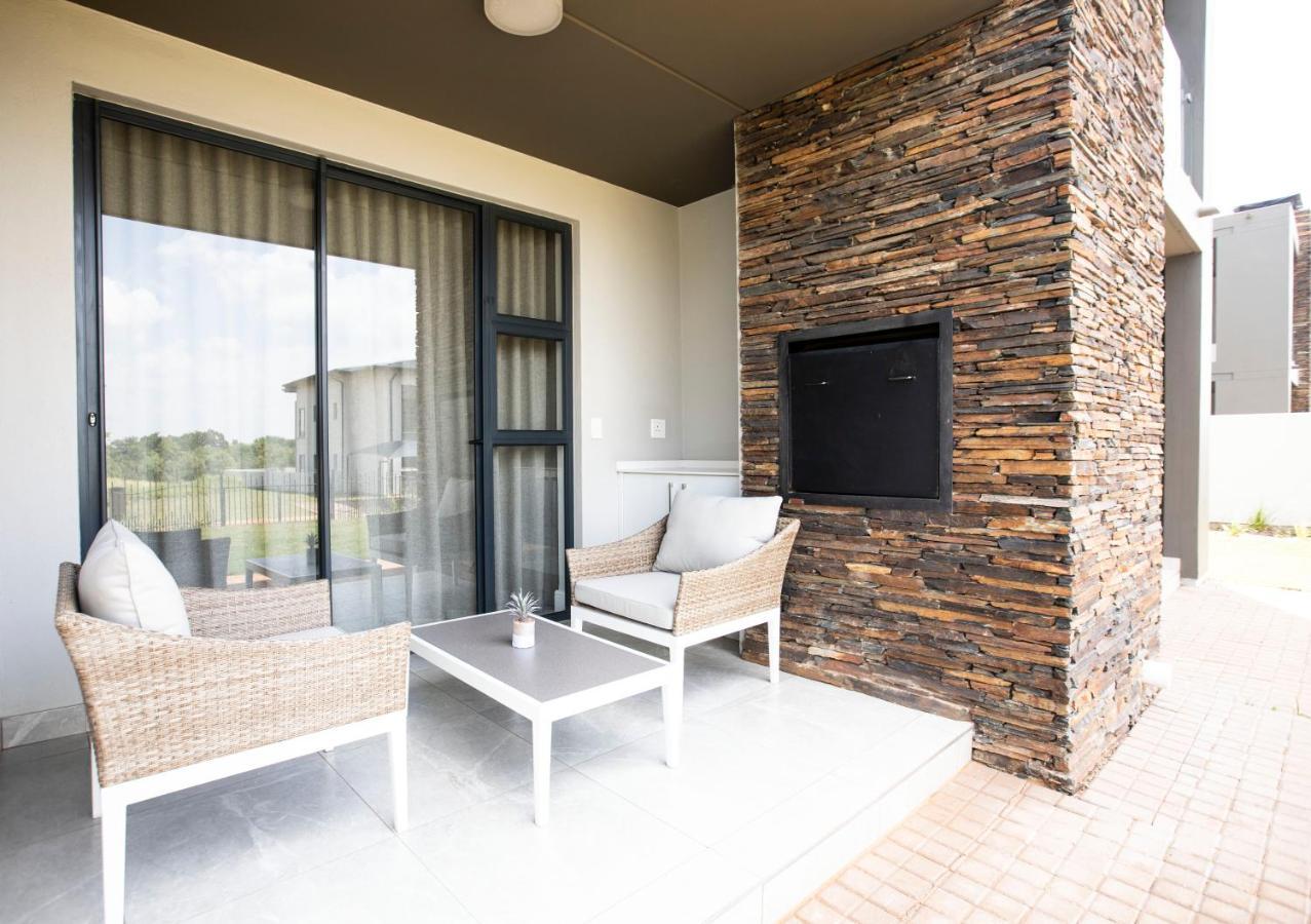 كمبتون بارك The Serengeti Lodge المظهر الخارجي الصورة